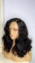 Load image into Gallery viewer, Glueless Closure Human Hair Wig