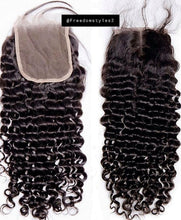 Load image into Gallery viewer, Natural Curls Human hair bundles 3 - With a closure or frontal