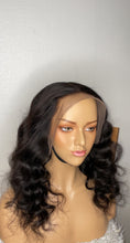 Load image into Gallery viewer, 13x4 Lace Frontal Human Hair Wig