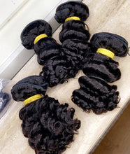 Load image into Gallery viewer, Deep Curls hair bundles 3 - With a closure or frontal