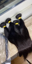 Load image into Gallery viewer, Straight Human hair bundles 3- With a closure or frontal