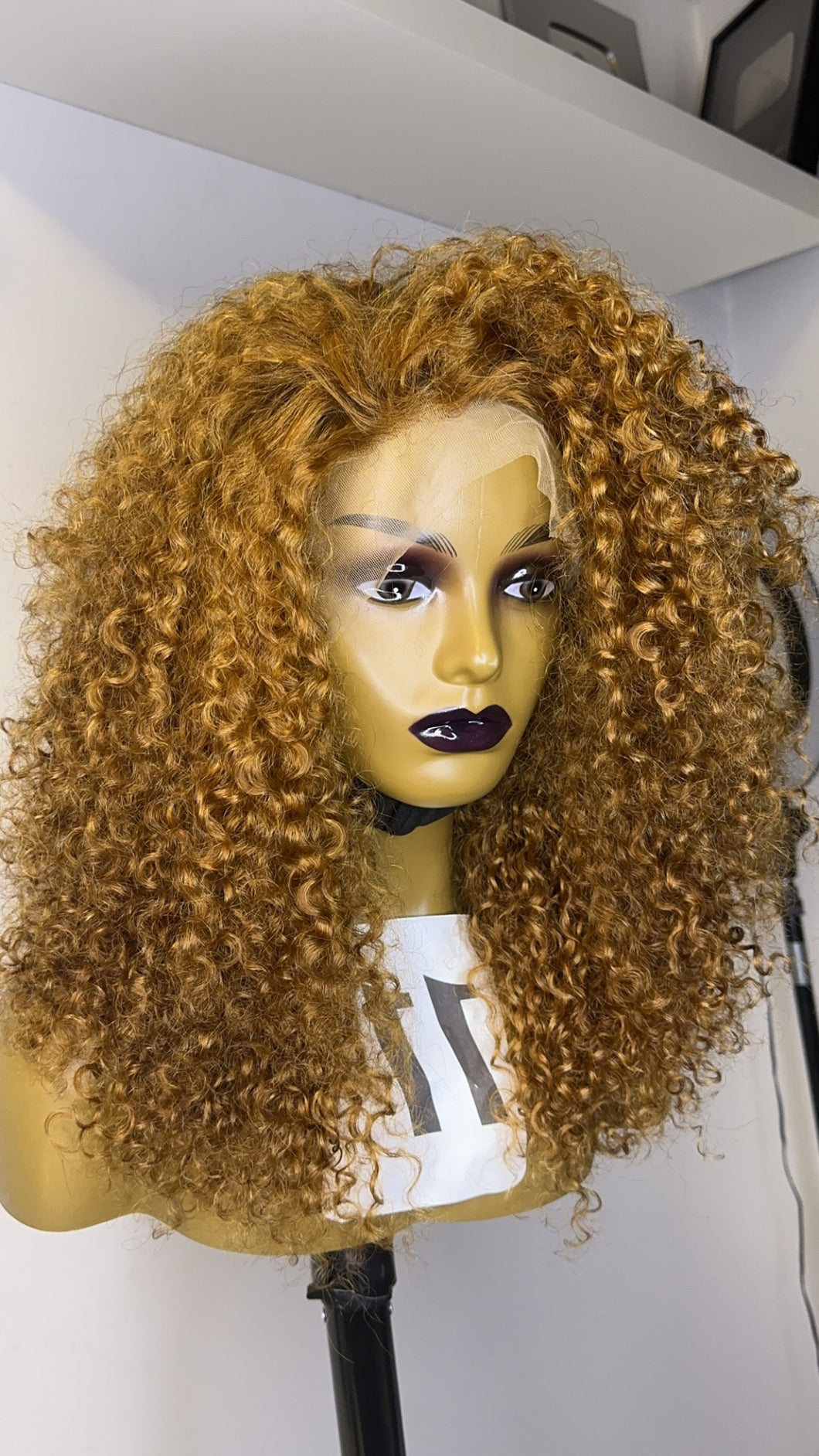 Color Curly ( Single Donor Raw Human Hair)